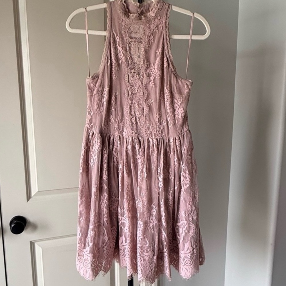 Free People Blush Pink Lace Open Back Mini Dress Boho Romantic Size 8